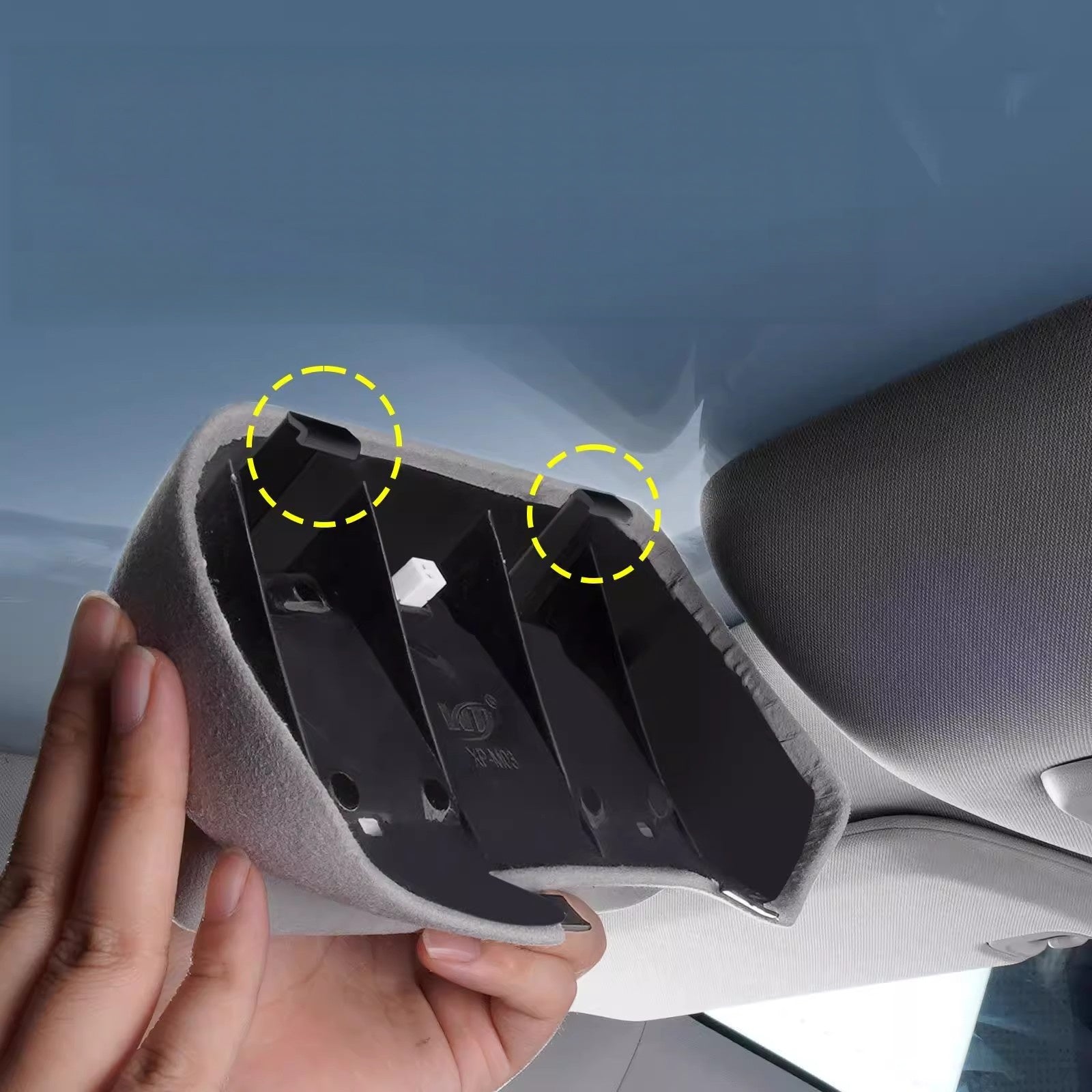 Sunglasses Holder for XPeng MONA M03 / P7 / G6