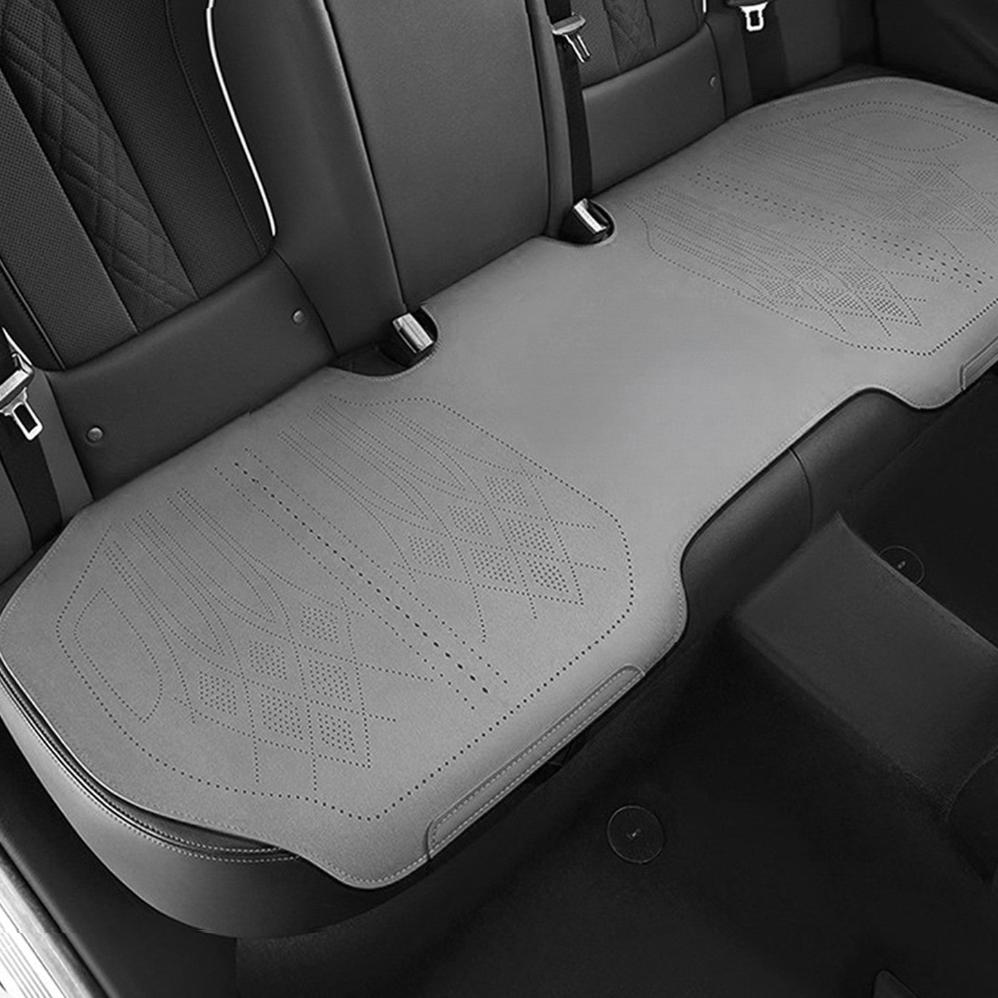 Xpeng Suede Four-season Breathable Seat Cushion - EVEVUP Xpeng Accessories